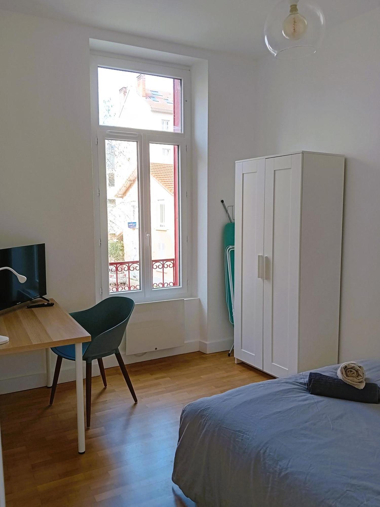 101 - Appart Renove Avec 1 Chambre Spacieuse - Tram Et Clinique Mutualiste A 1 Min Grenoble Pokój zdjęcie